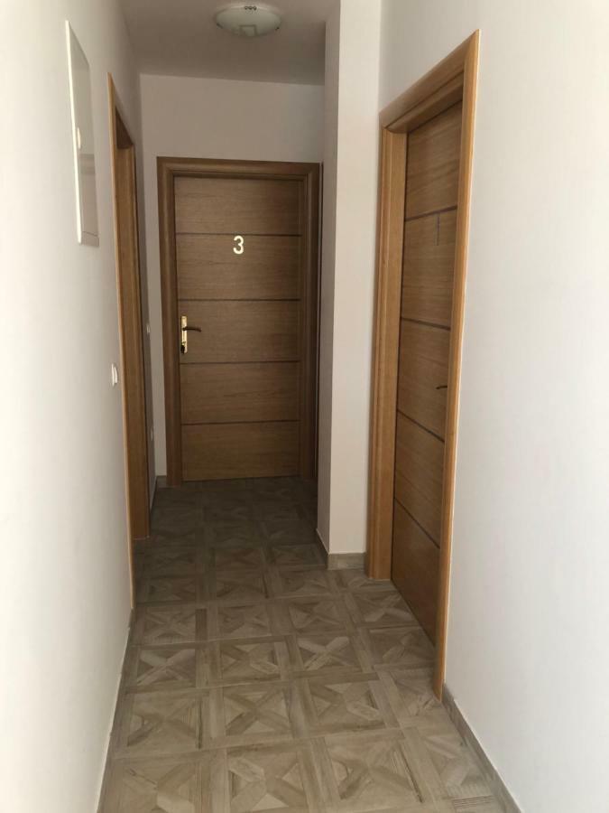 Apartment & Rooms Thomas Korenica Luaran gambar