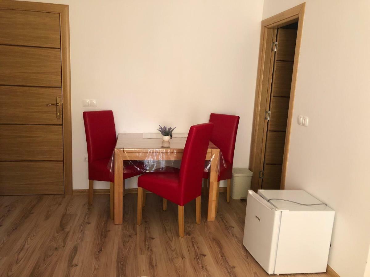 Apartment & Rooms Thomas Korenica Luaran gambar