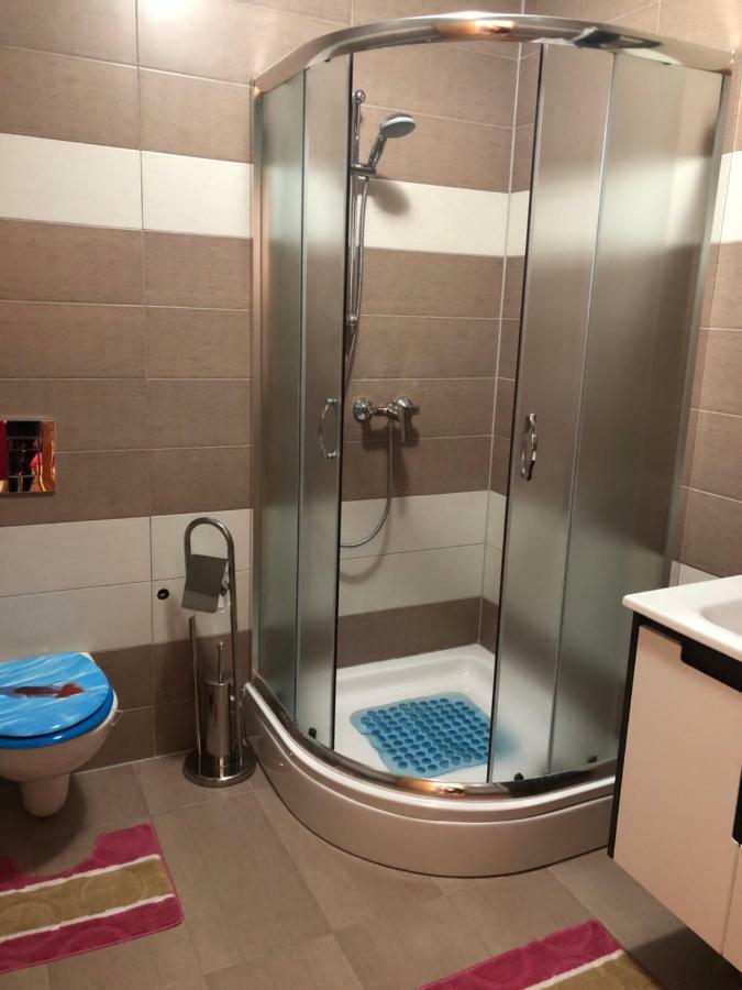 Apartment & Rooms Thomas Korenica Luaran gambar