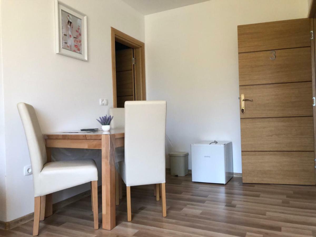 Apartment & Rooms Thomas Korenica Luaran gambar