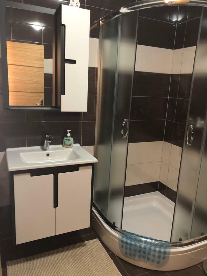 Apartment & Rooms Thomas Korenica Luaran gambar